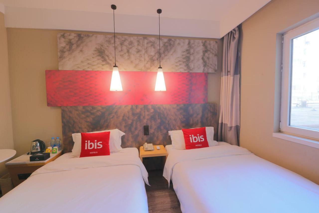Отель Ibis Qingdao Ningxia Road Экстерьер фото